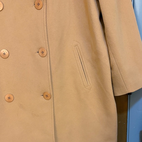 L.L. Bean Women's Wool Double Breasted Classic Lambswool Peacoat - Picture 4 of 6